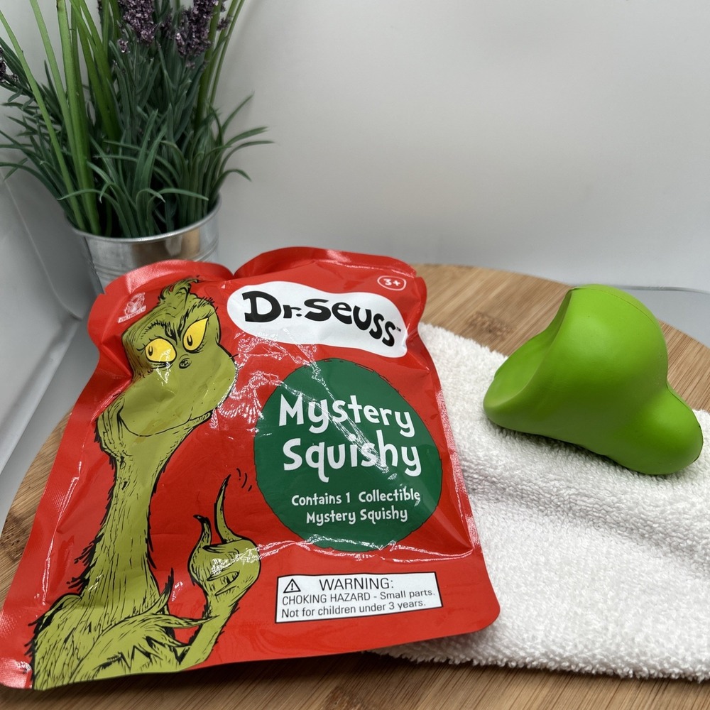 New Dr. Seuss Mystery Squishy Collectible - GRINCH -‎ CULTUREFLY SURPRISE